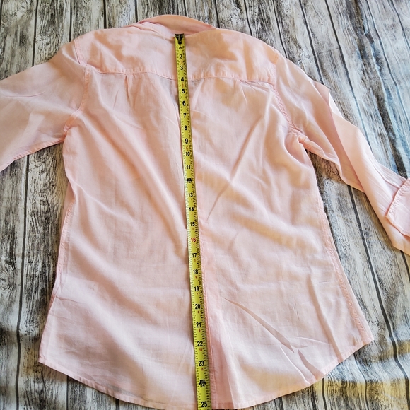 Frank & Eileen Barry Pink Salmon Sheer Buttoned - Picture 8 of 13